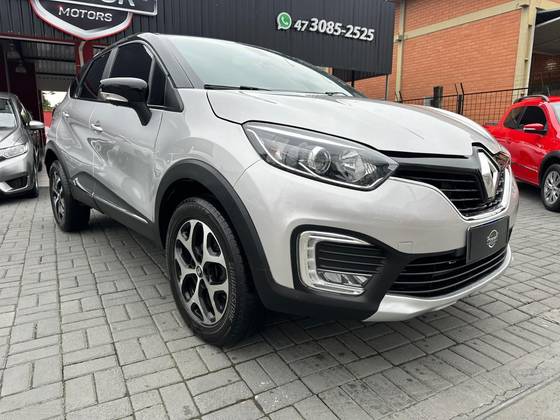 RENAULT CAPTUR 1.6 16V SCE FLEX INTENSE X-TRONIC